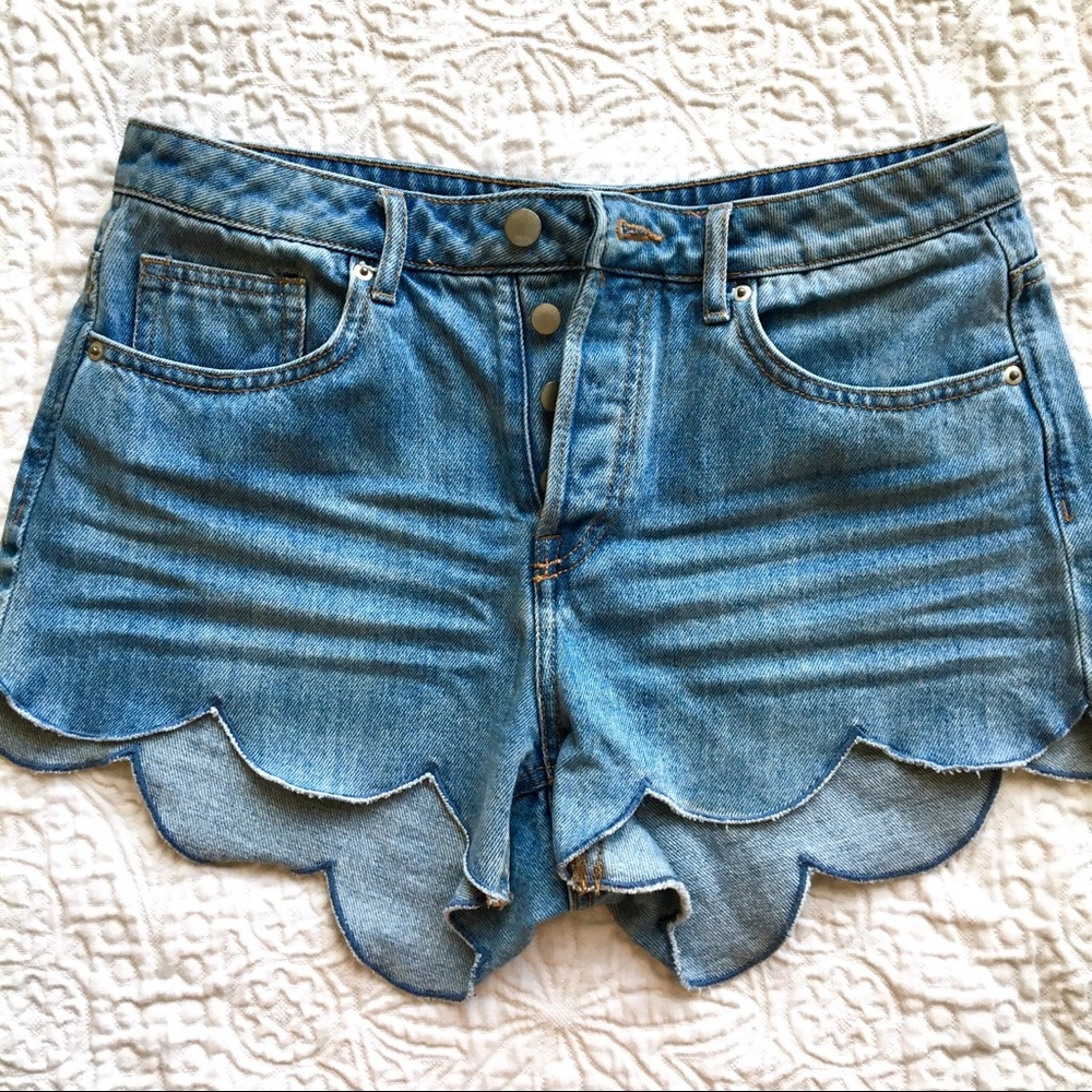 H&M | Button Fly High Waist Shorts | Sz 8